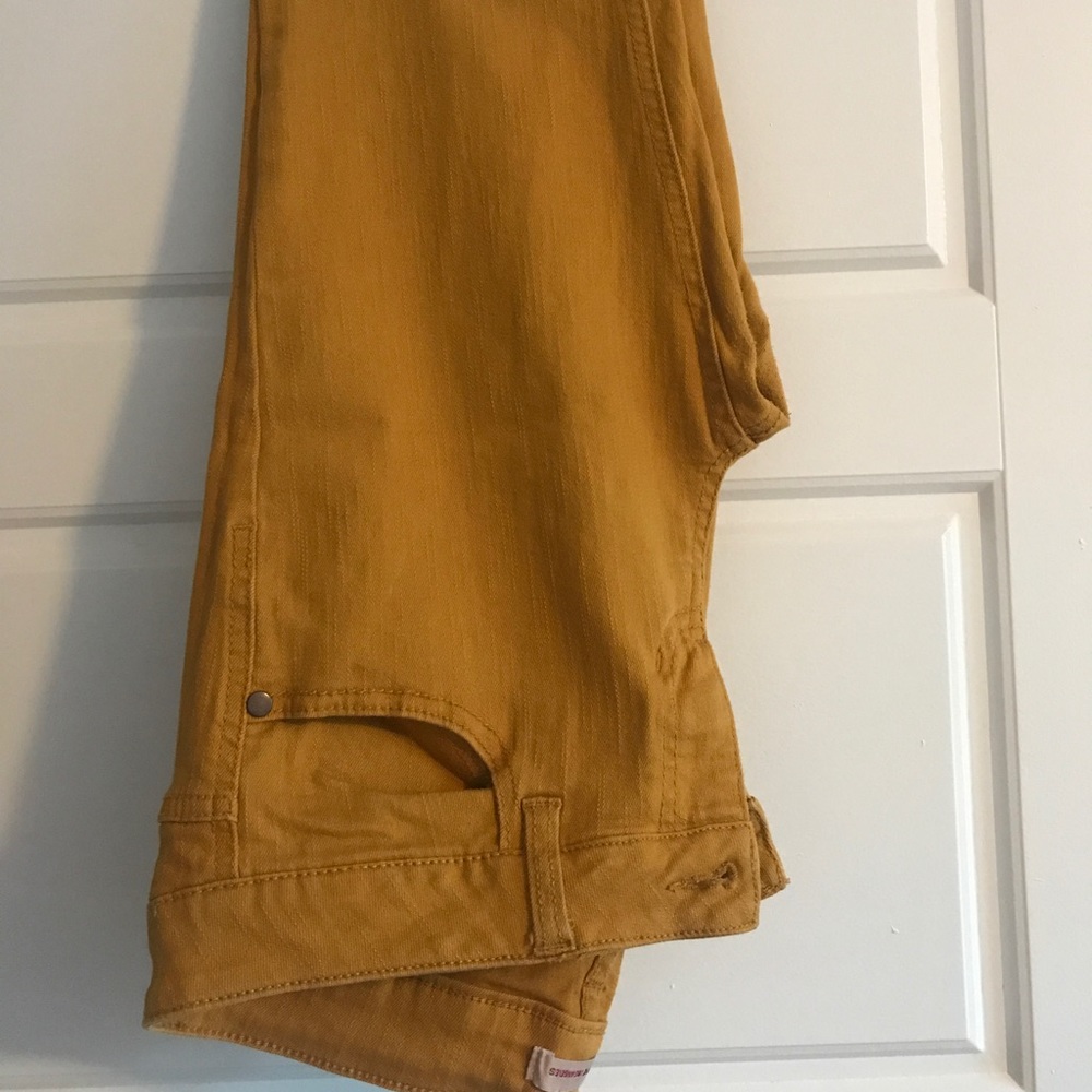 Skinny jeans